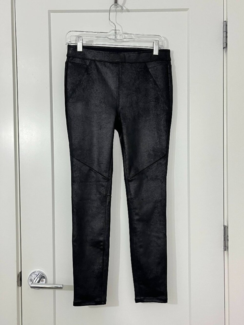 Free People Size 6 Black Faux Suede / Leather Leggings